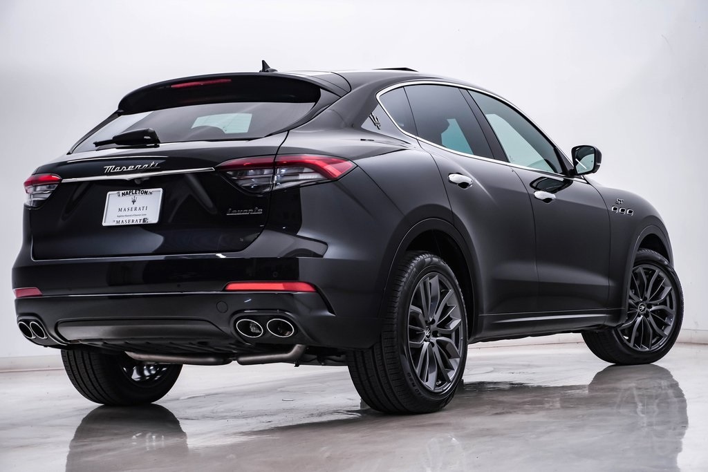 2024 Maserati Levante GT 9