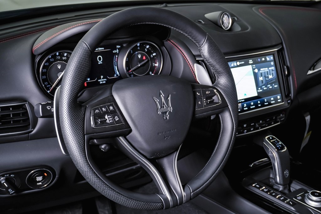 2024 Maserati Levante GT 21