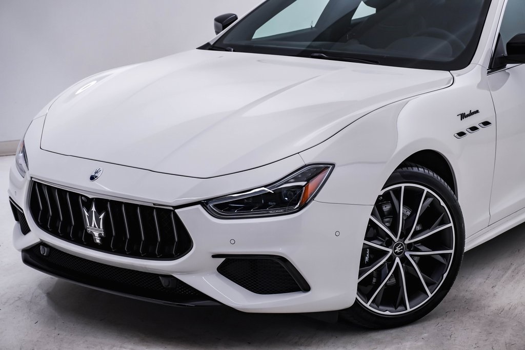 2024 Maserati Ghibli Modena 4