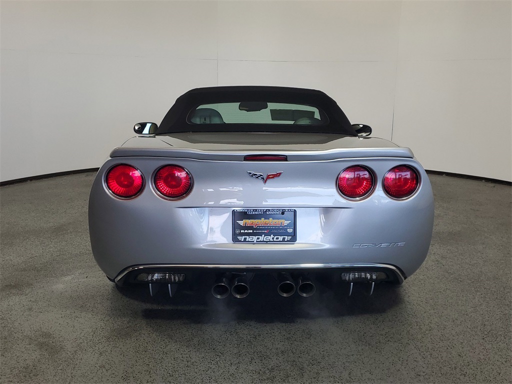 2007 Chevrolet Corvette Base 6