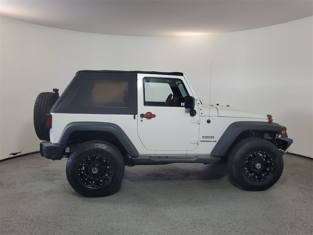 2013 Jeep Wrangler Sport 7