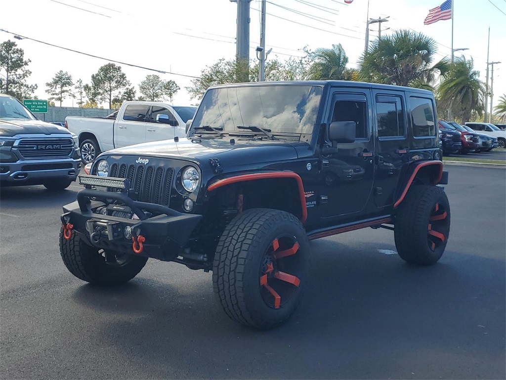 2014 Jeep Wrangler Unlimited Sahara 3