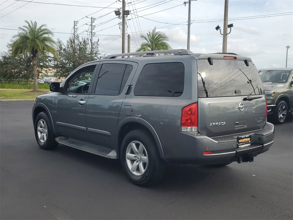 2014 Nissan Armada SV 5