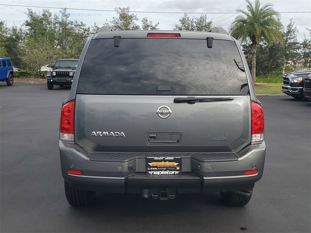 2014 Nissan Armada SV 6