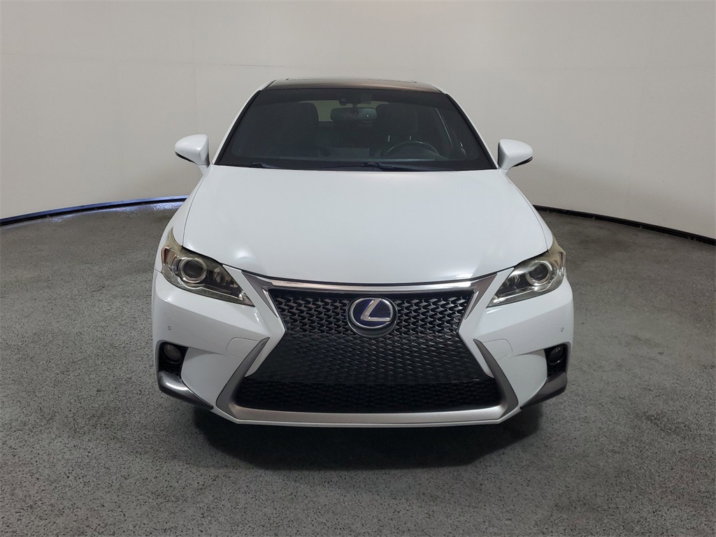 2015 Lexus CT 200h 2