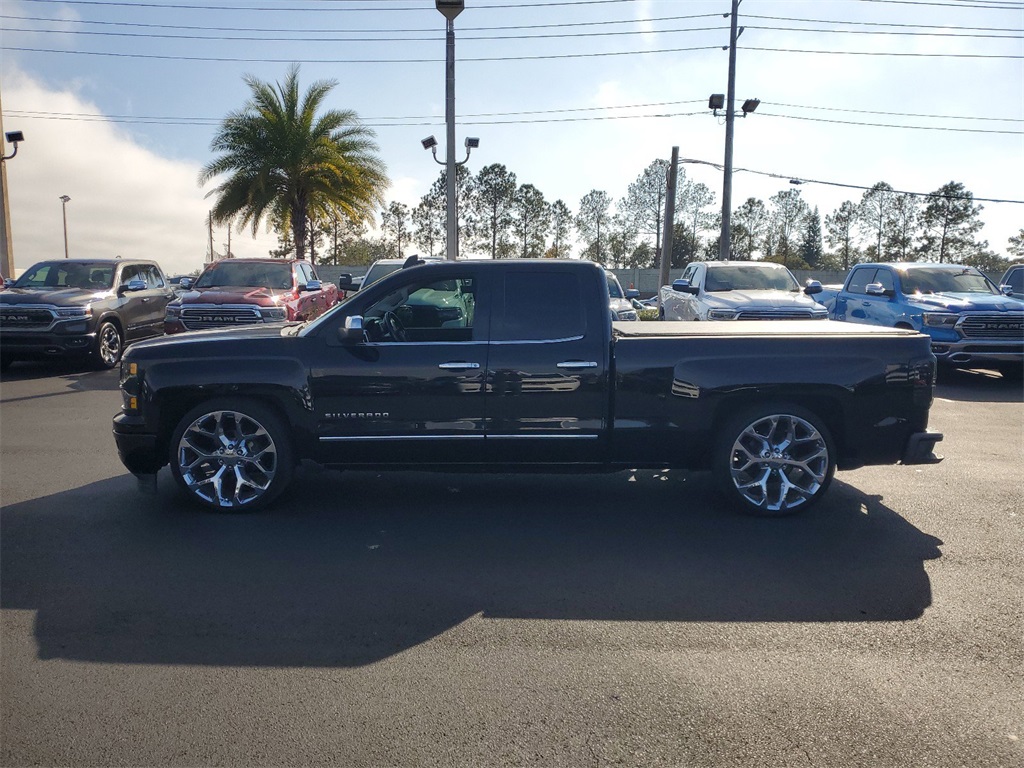 2015 Chevrolet Silverado 1500 LTZ 4