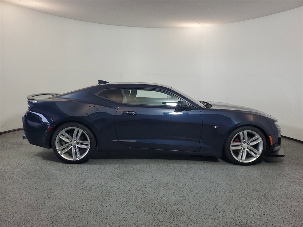 2016 Chevrolet Camaro 1LT 10