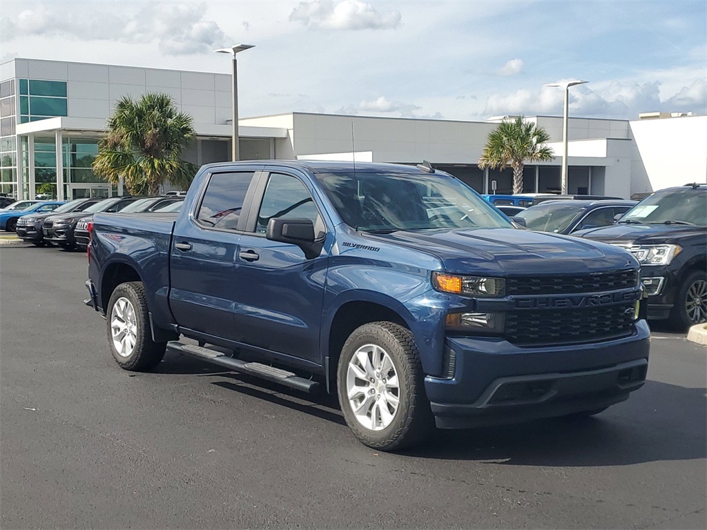 2021 Chevrolet Silverado 1500 Custom 1