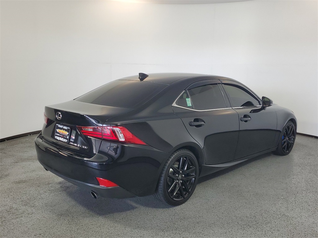 2016 Lexus IS 300 6