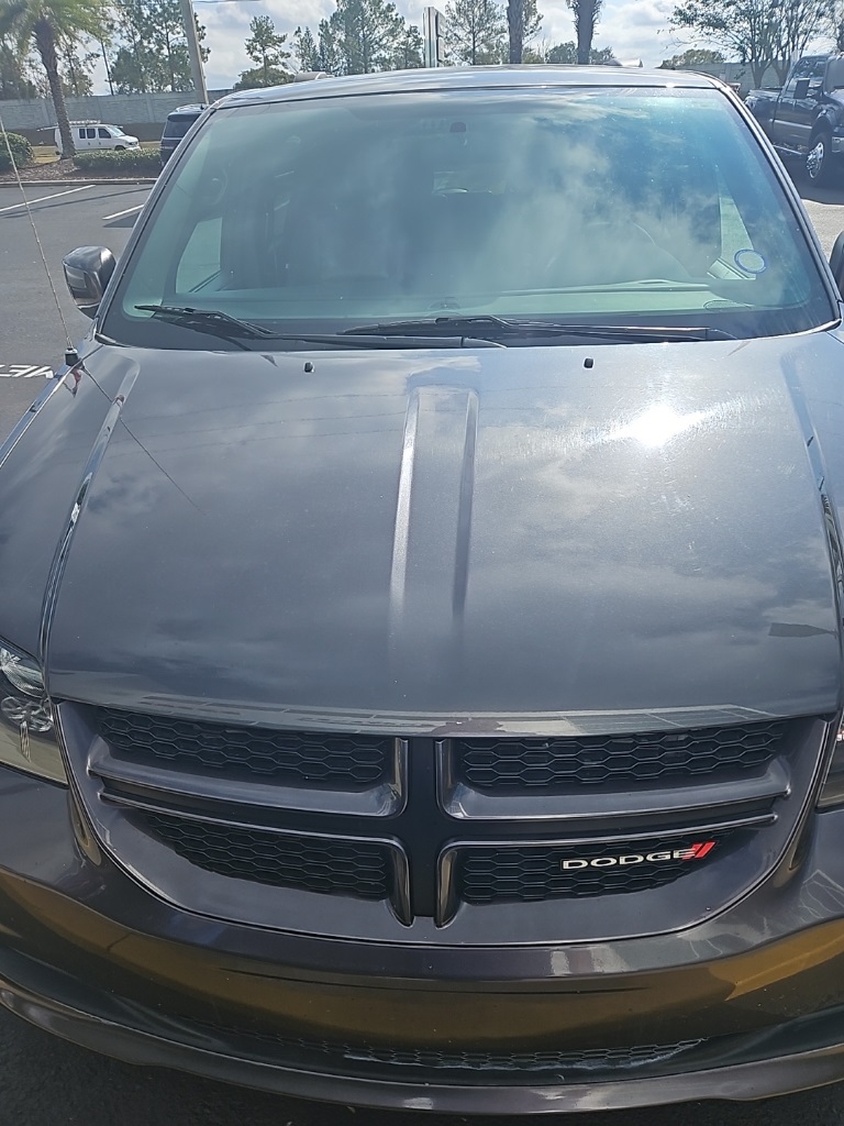 2016 Dodge Grand Caravan R/T 1