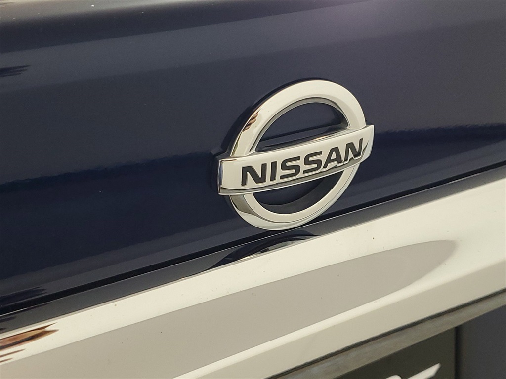 2017 Nissan Maxima Platinum 31