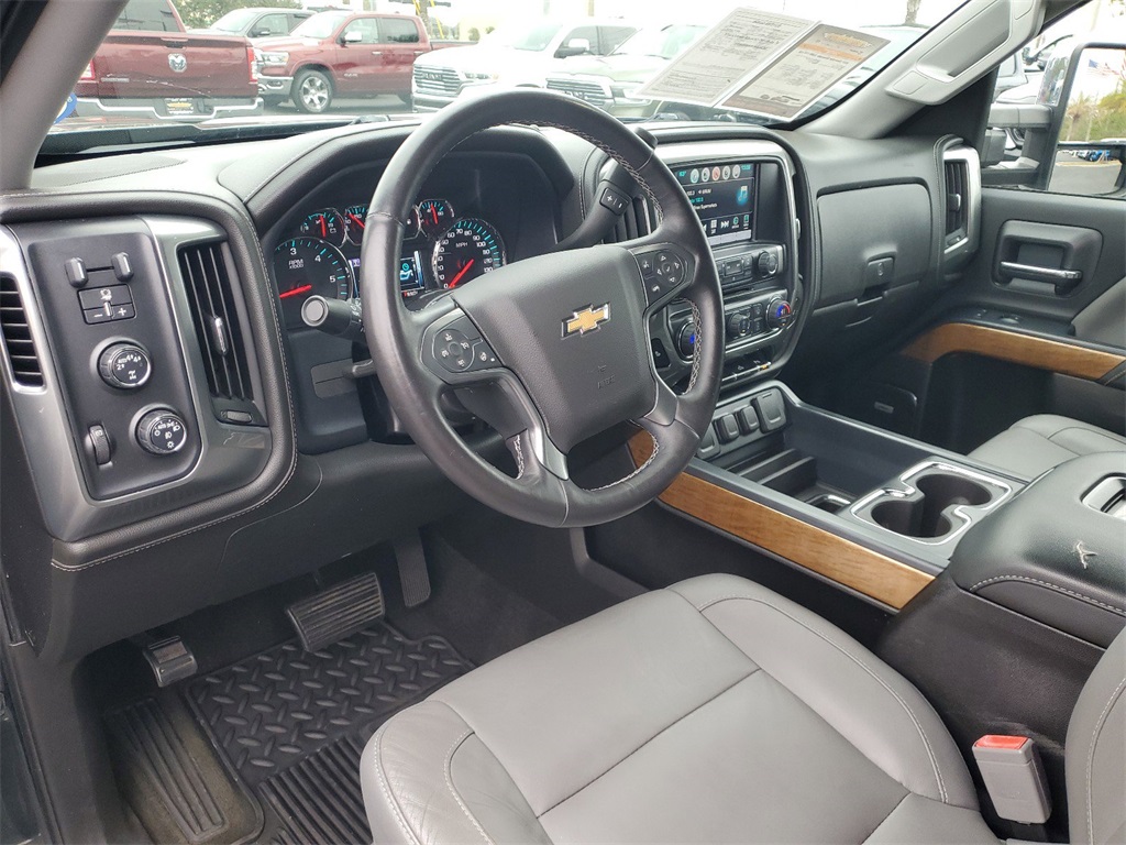 2017 Chevrolet Silverado 1500 LTZ 14