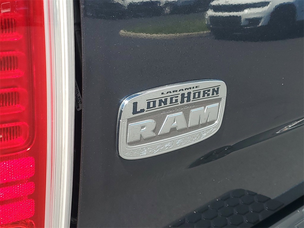 2017 Ram 3500 Laramie Longhorn 10