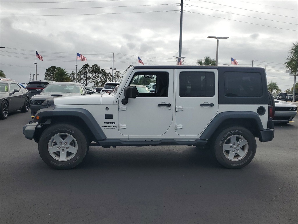 2017 Jeep Wrangler Unlimited Sport 4