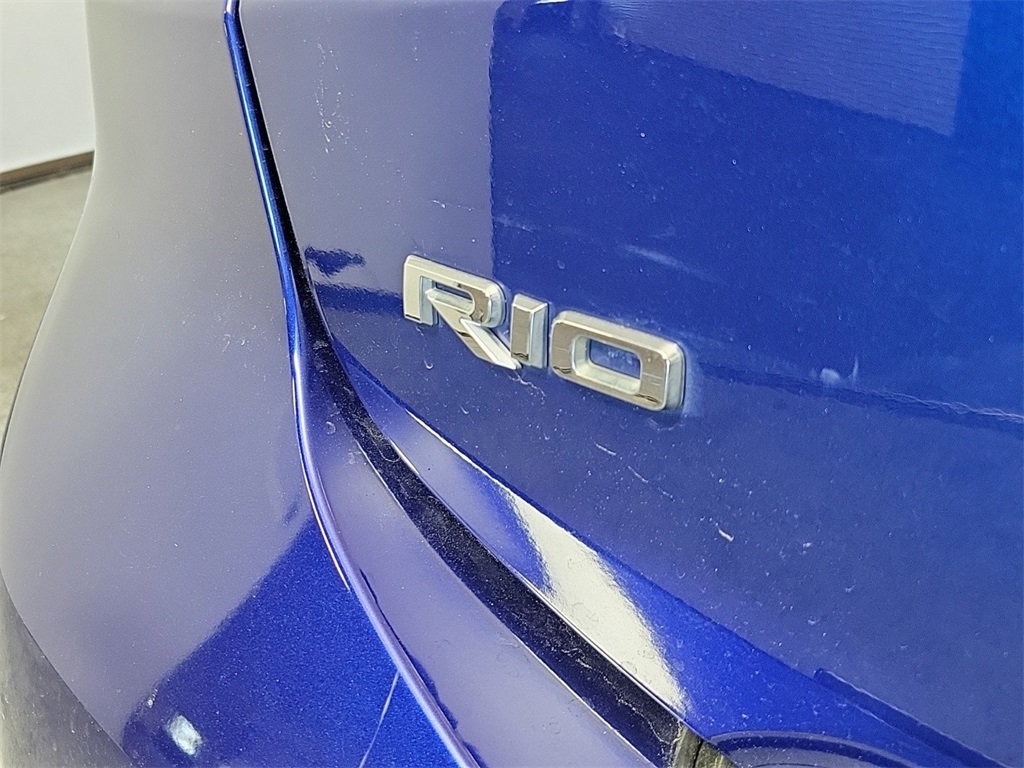 2018 Kia Rio S 8