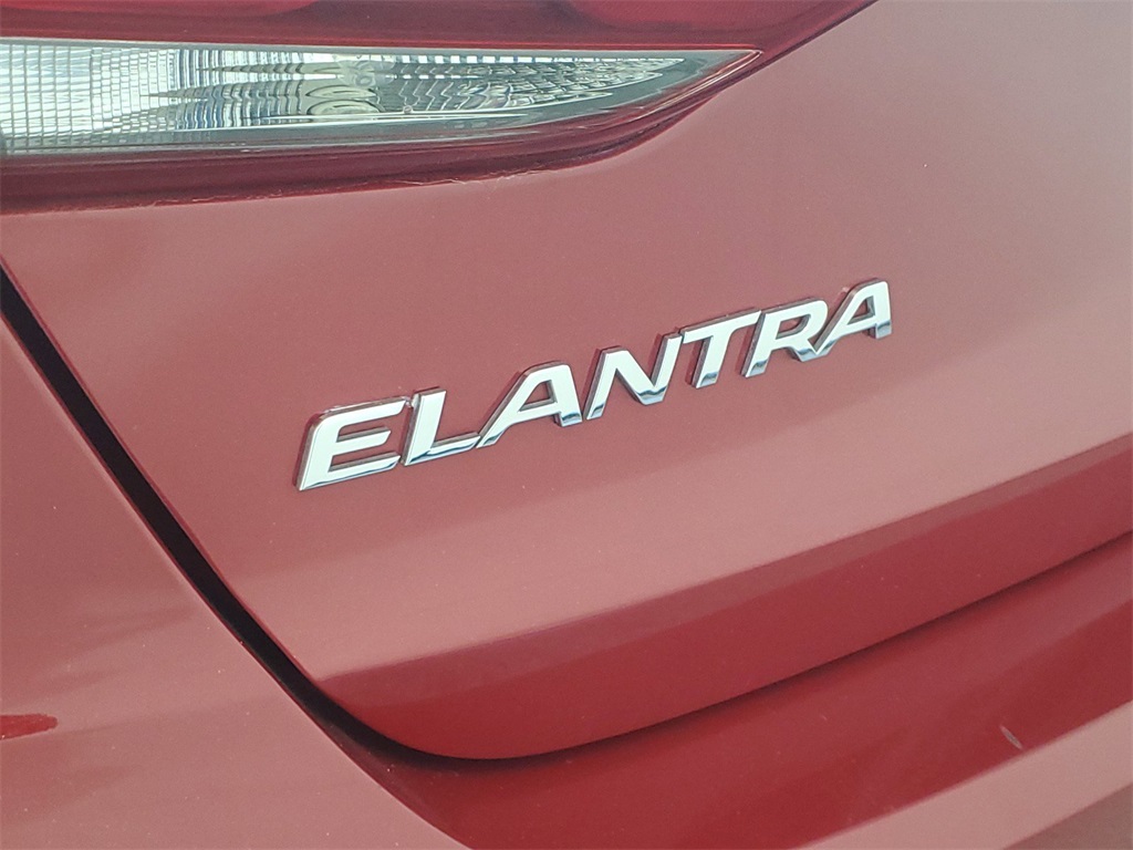 2018 Hyundai Elantra Value Edition 10