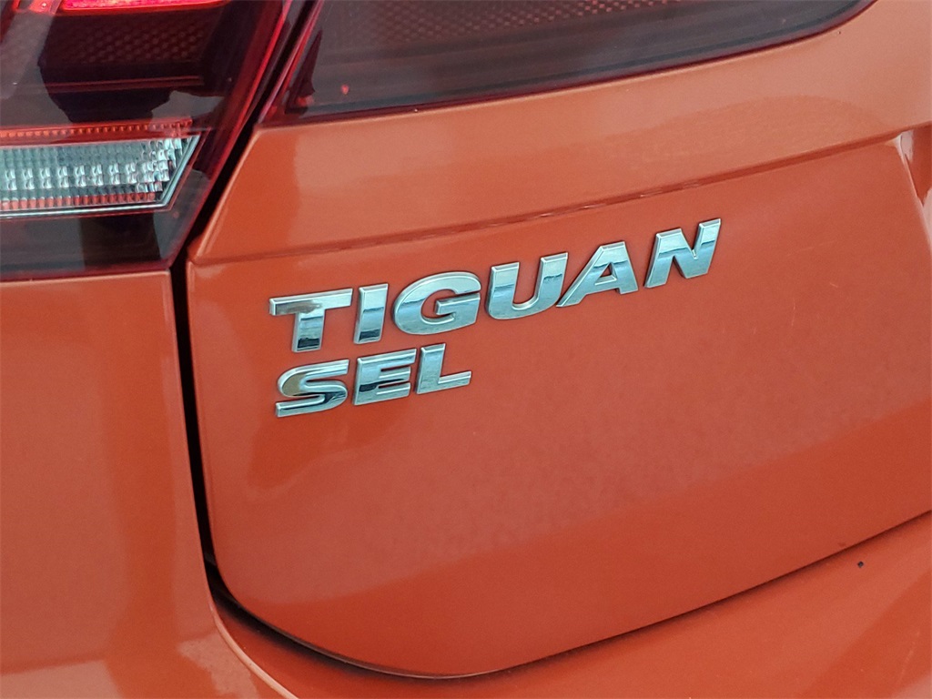 2018 Volkswagen Tiguan 2.0T SEL 35