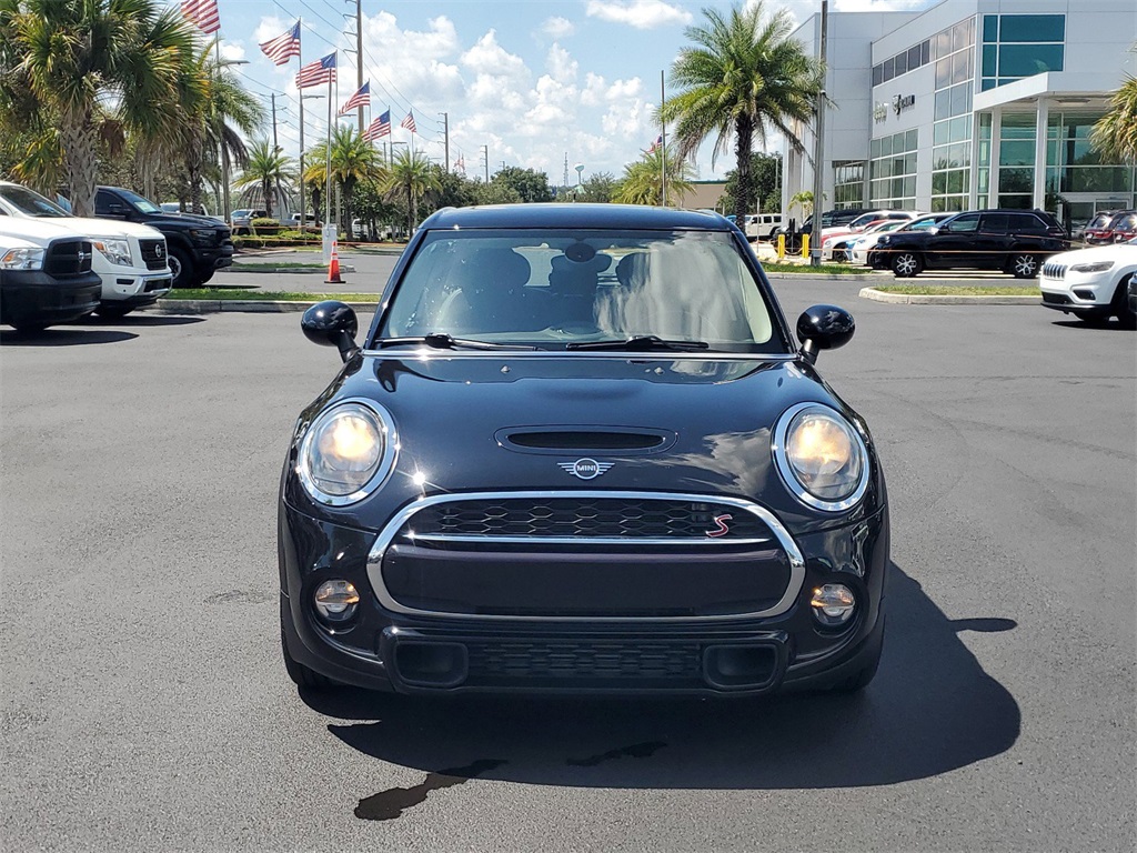 2019 MINI Cooper S Classic 2