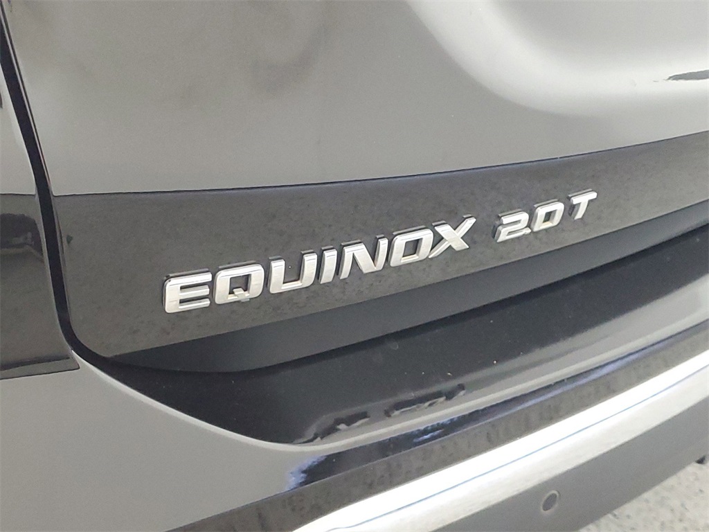 2019 Chevrolet Equinox Premier 10