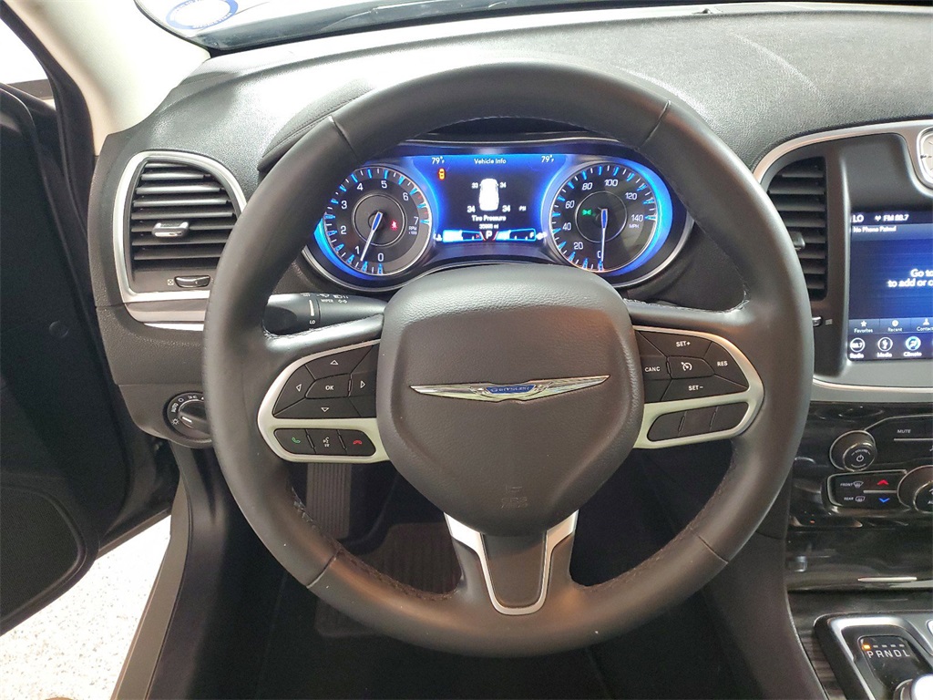 2019 Chrysler 300 Touring 20