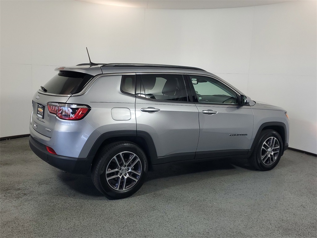 2019 Jeep Compass Latitude 8