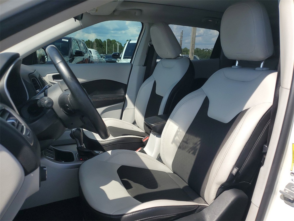 2019 Jeep Compass Latitude 12