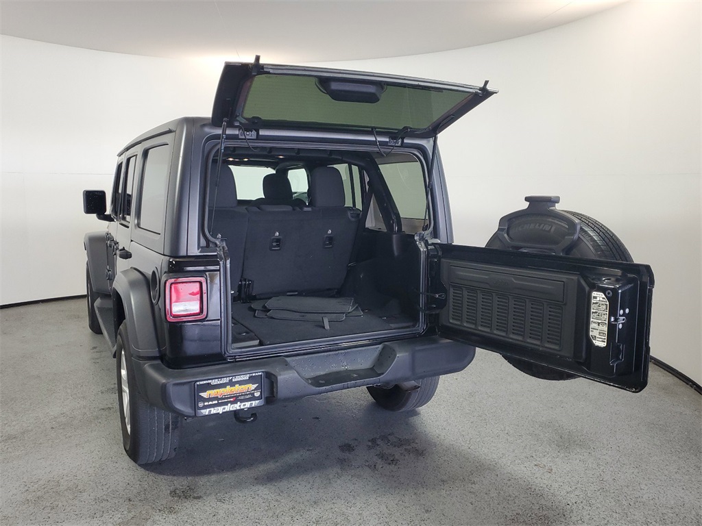 2019 Jeep Wrangler Unlimited Sport S 8
