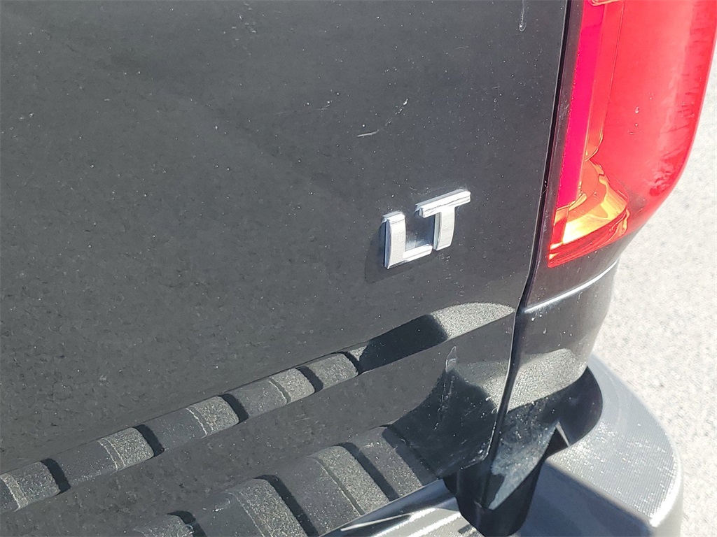 2020 Chevrolet Colorado LT 12