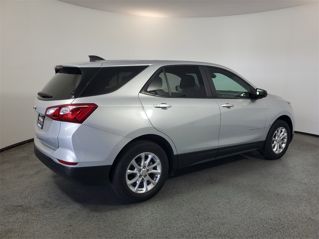 2020 Chevrolet Equinox LS 7