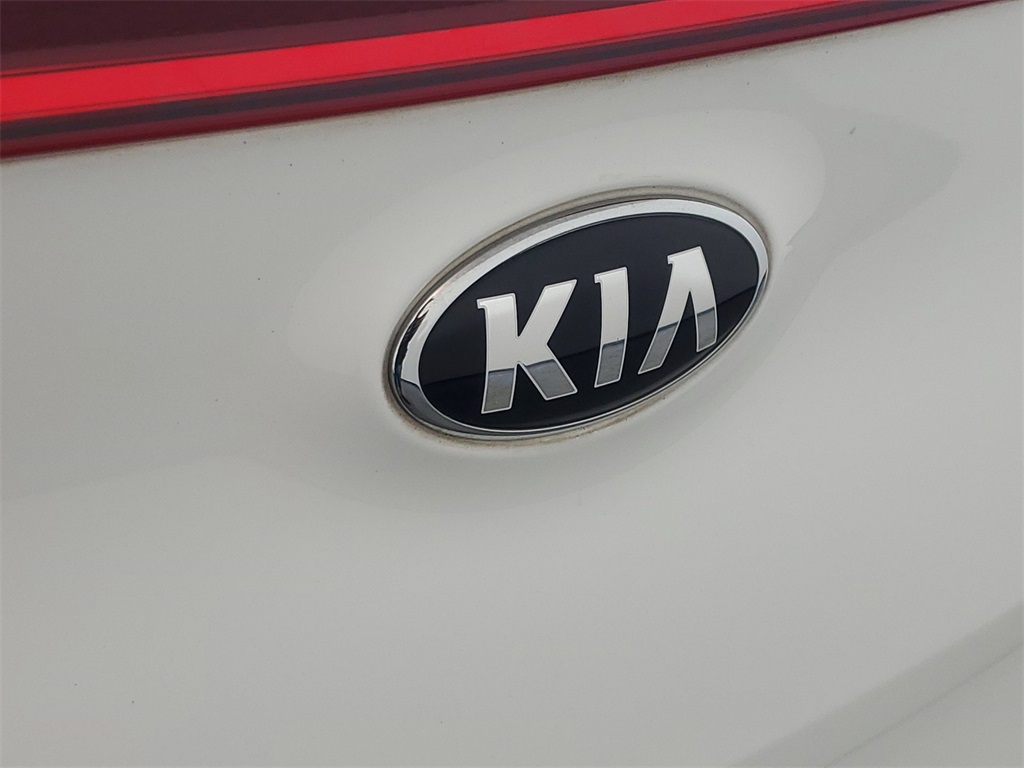 2020 Kia Sportage S 10