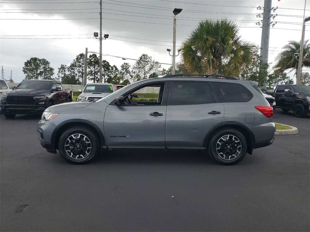 2020 Nissan Pathfinder SL 4