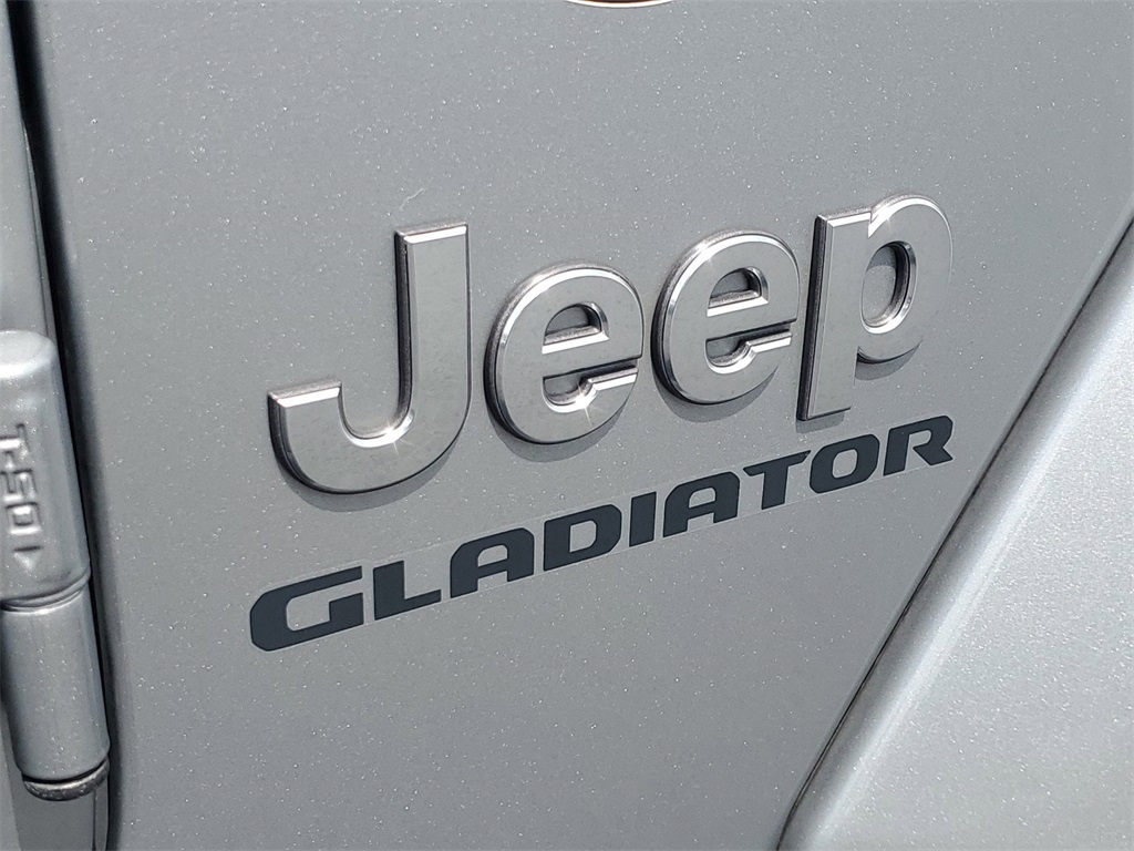 2020 Jeep Gladiator Overland 9