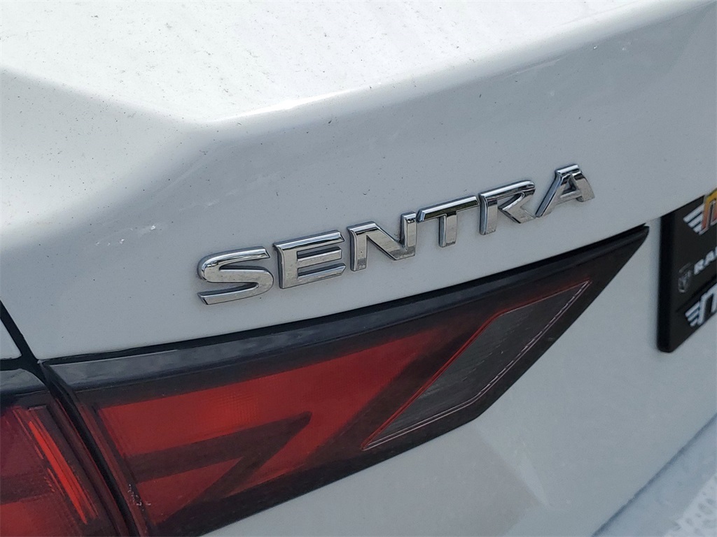 2020 Nissan Sentra S 8