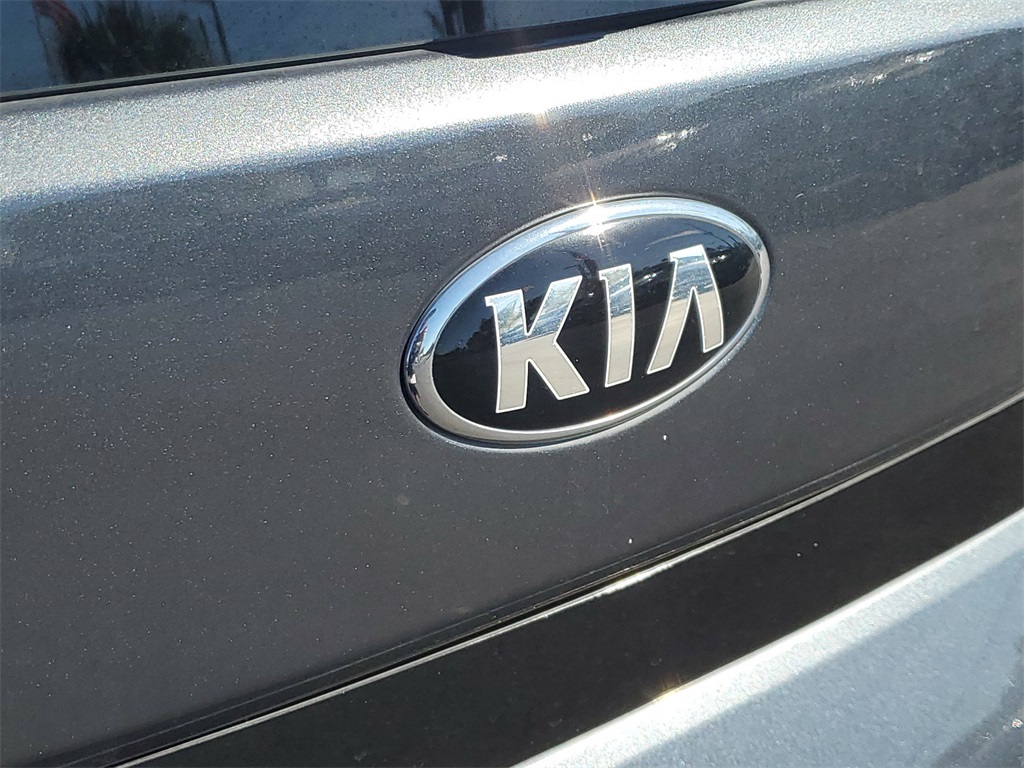 2021 Kia Soul LX 9