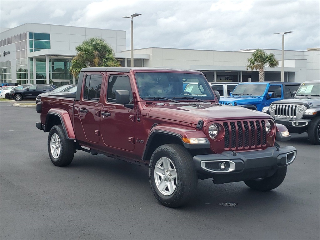 2021 Jeep Gladiator Sport 1