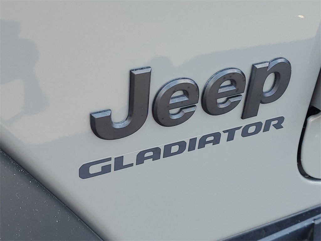 2021 Jeep Gladiator Sport 9