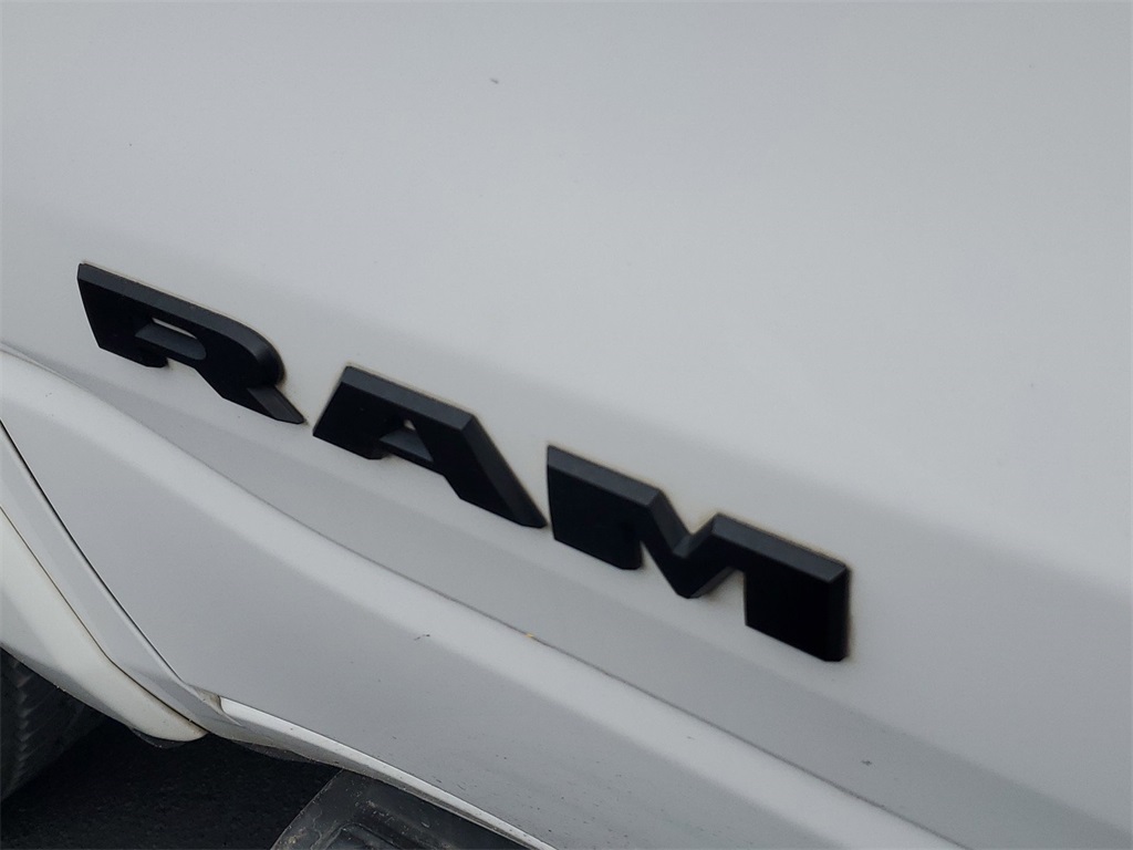 2021 Ram 1500 Big Horn/Lone Star 21