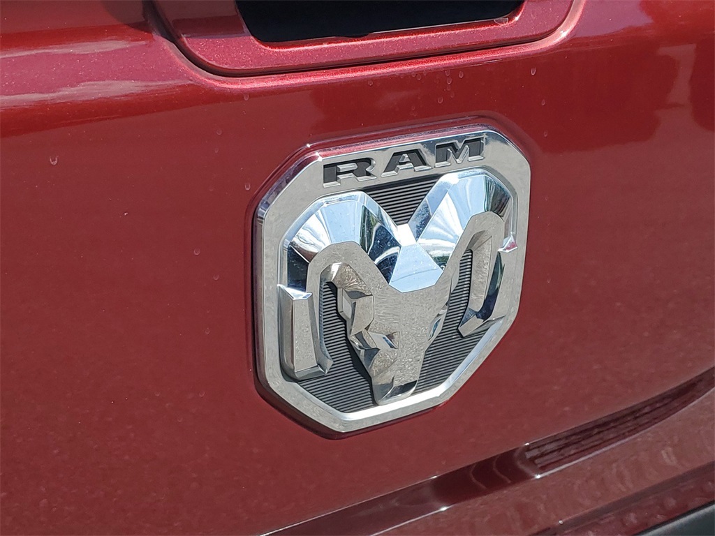 2021 Ram 1500 Big Horn/Lone Star 28