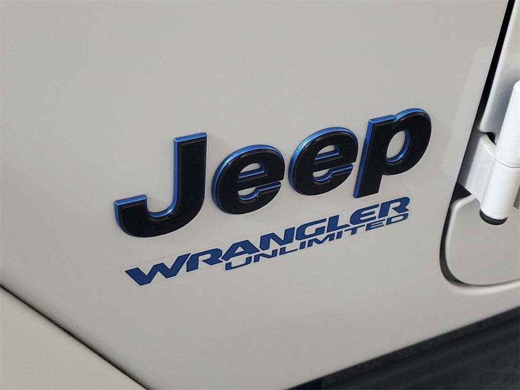 2021 Jeep Wrangler Unlimited Sahara 4xe 31