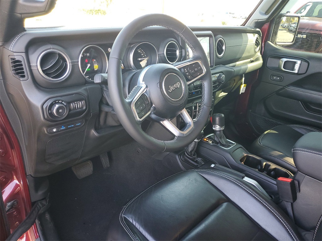 2021 Jeep Wrangler Unlimited Sahara 4xe 10