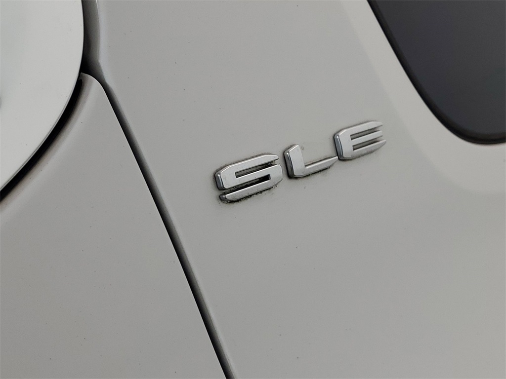 2021 GMC Acadia SLE 11