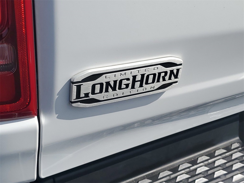 2022 Ram 1500 Laramie Longhorn 11