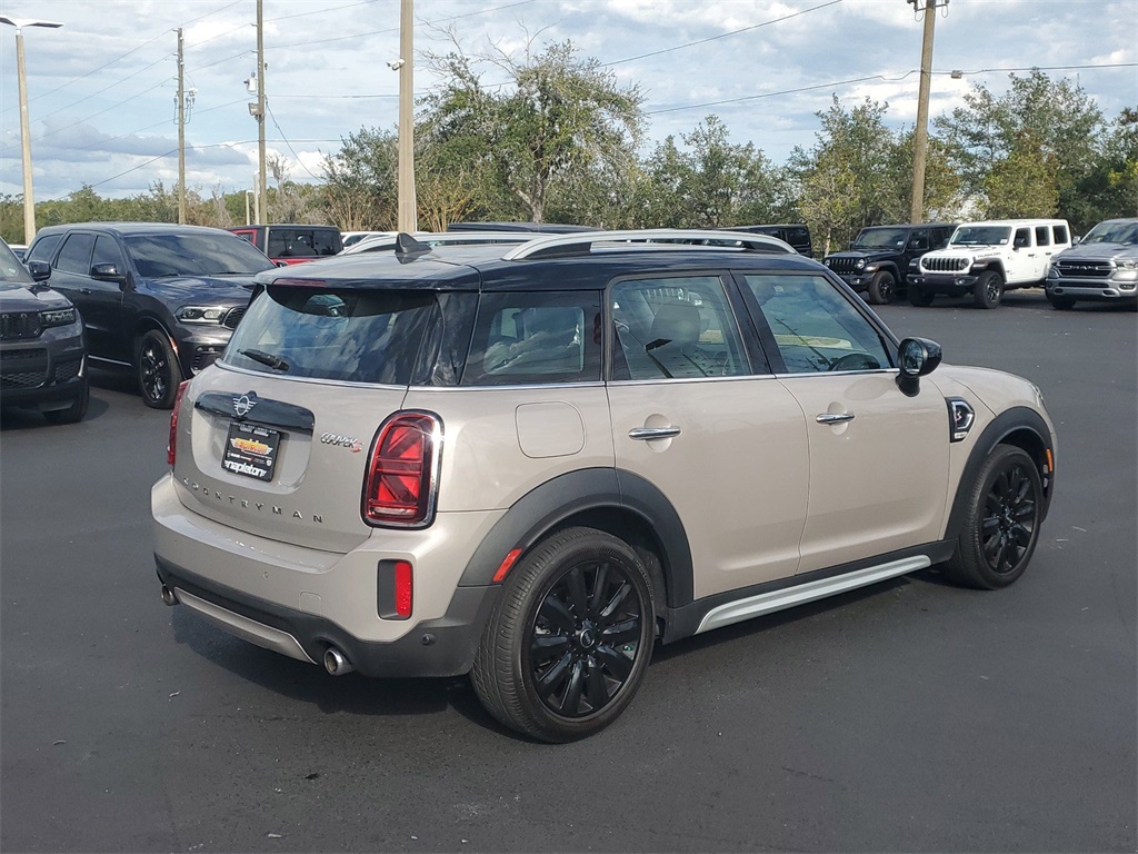 2022 MINI Cooper S Countryman Signature 8