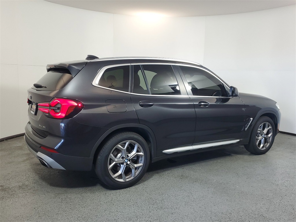 2022 BMW X3 sDrive30i 8