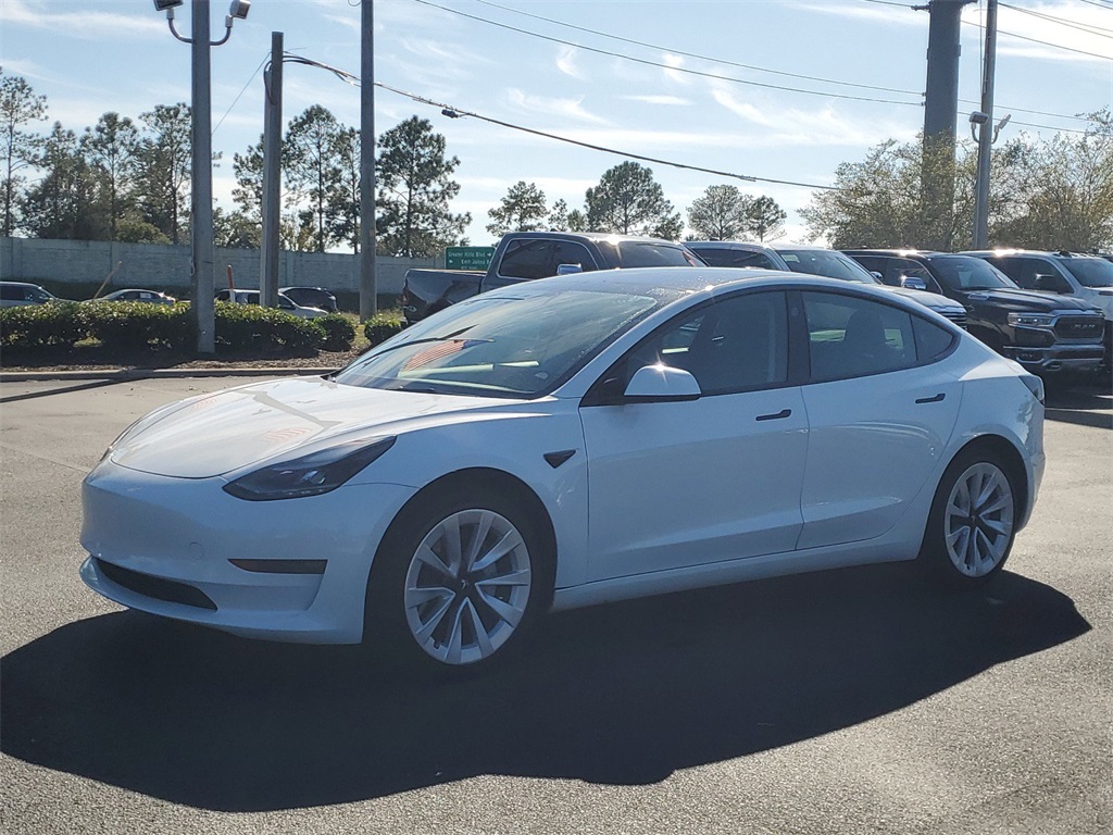 2022 Tesla Model 3 Long Range 3