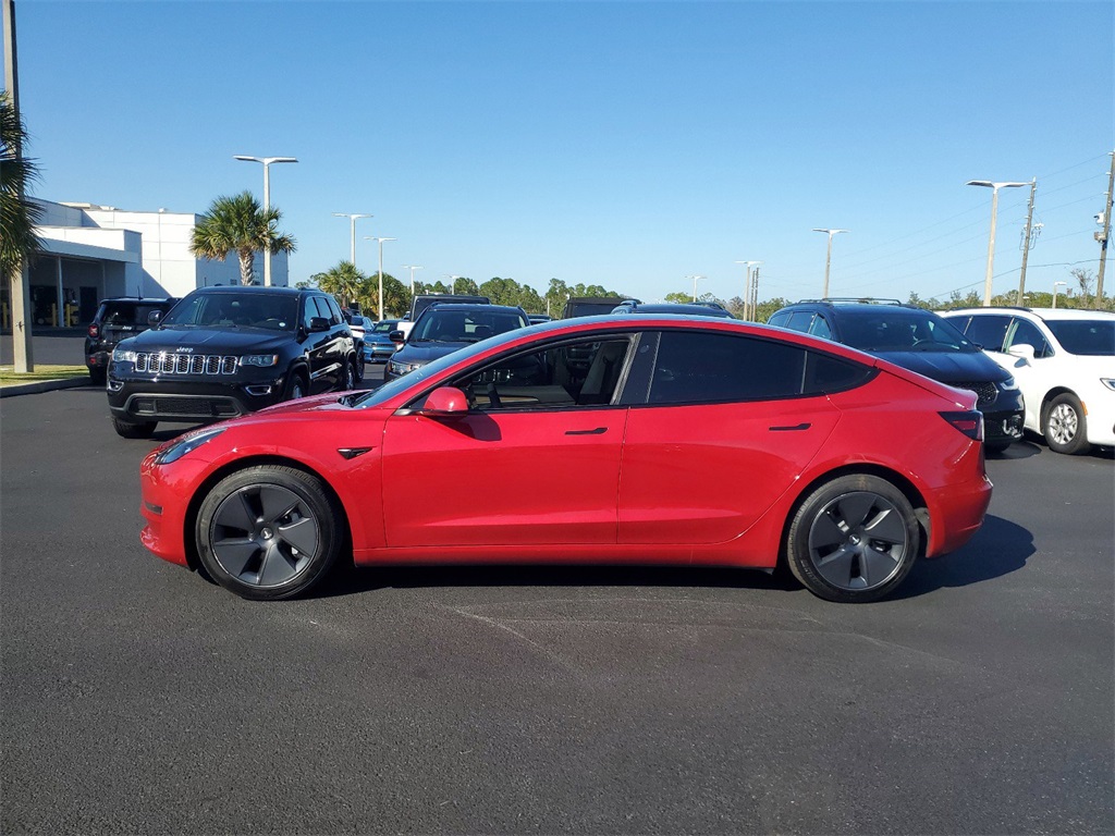 2022 Tesla Model 3 Base 4