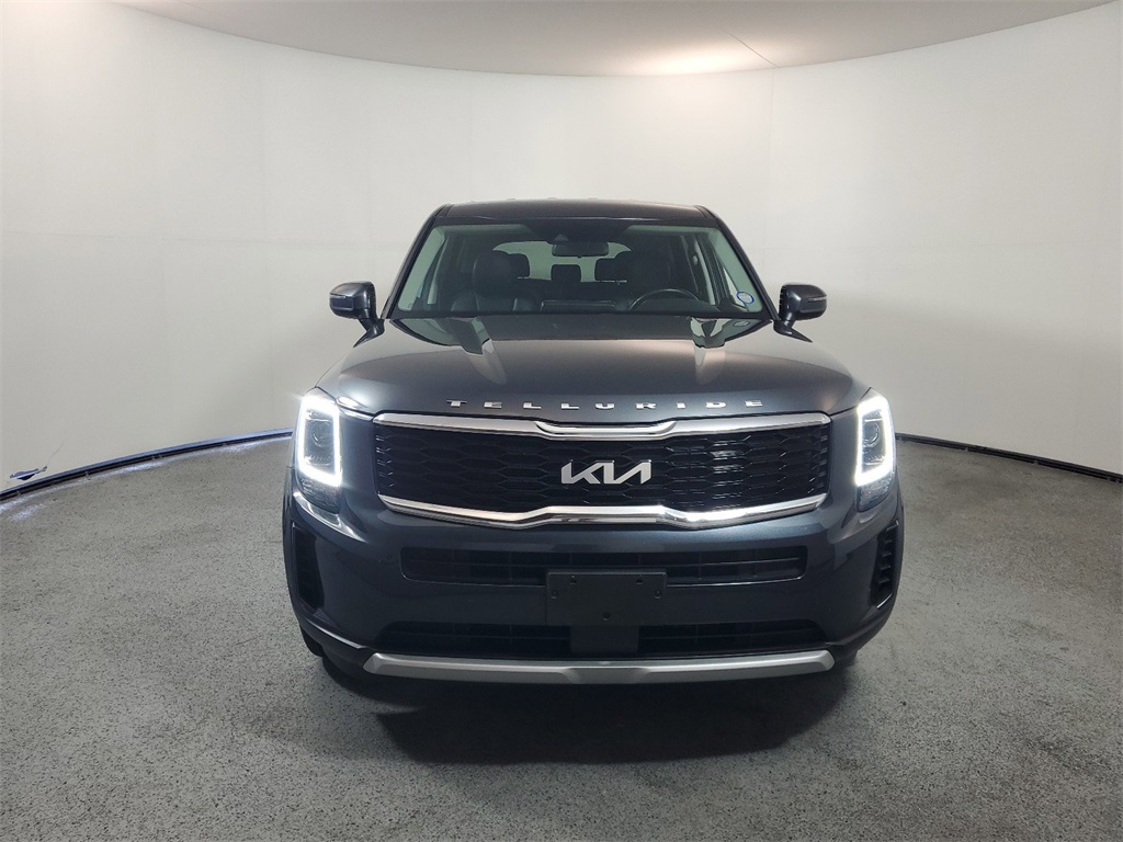 2022 Kia Telluride LX 2