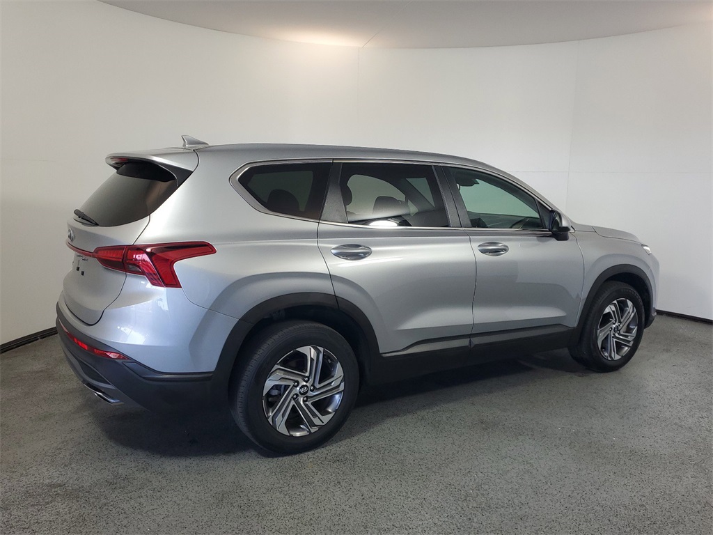 2022 Hyundai Santa Fe SE 7