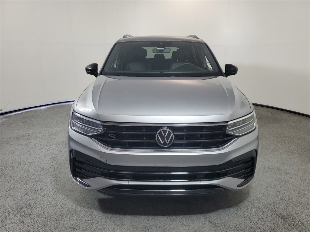 2022 Volkswagen Tiguan 2.0T SE R-Line Black 2