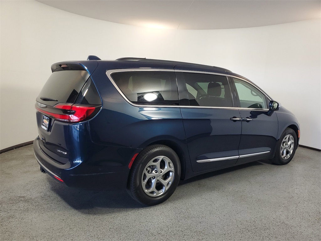 2022 Chrysler Pacifica Limited 7